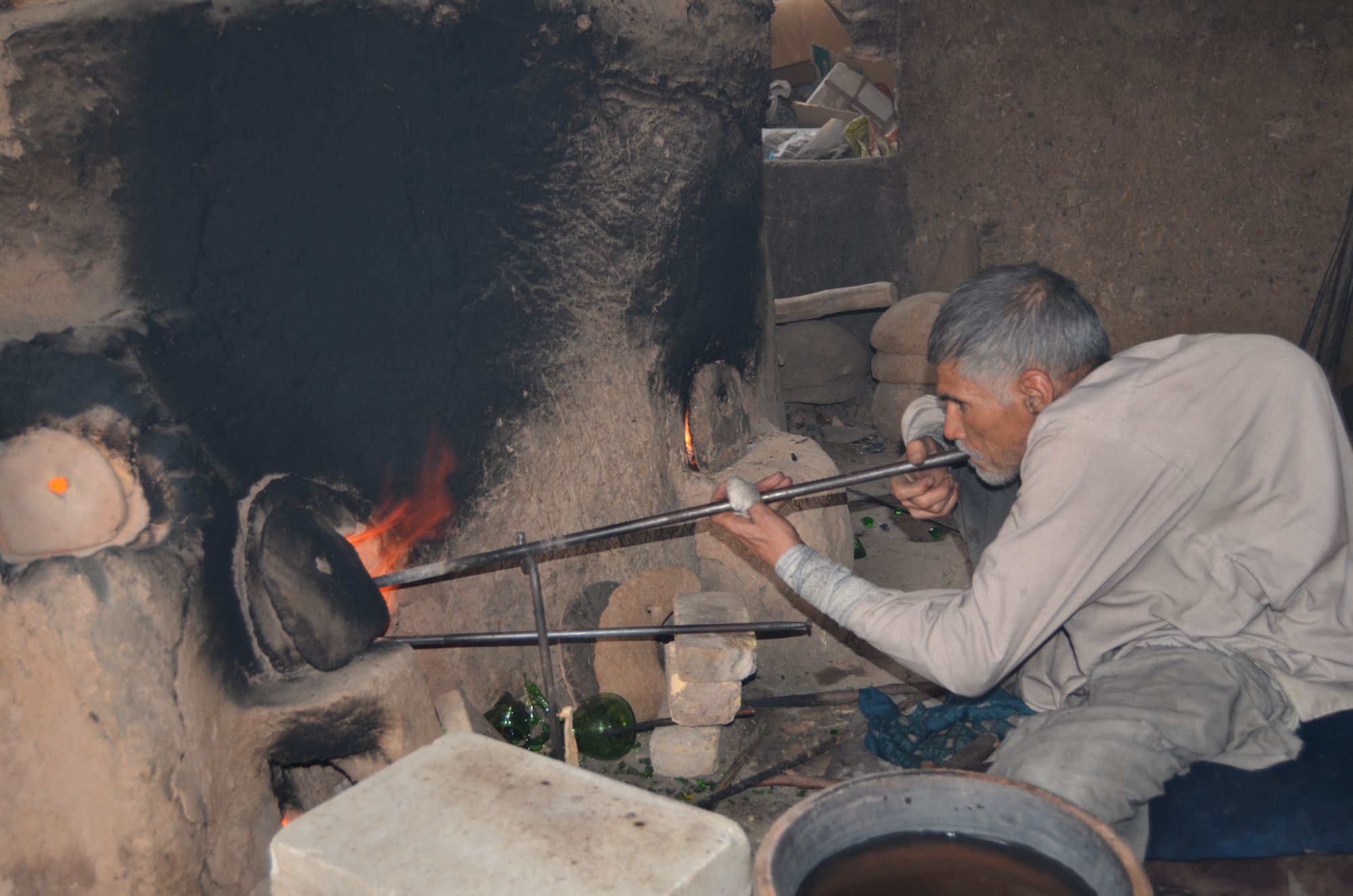 Afghan Glassblower Keeps Art From Dying