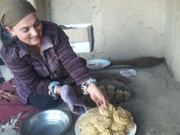 Female Baker Makes Famous Cookies